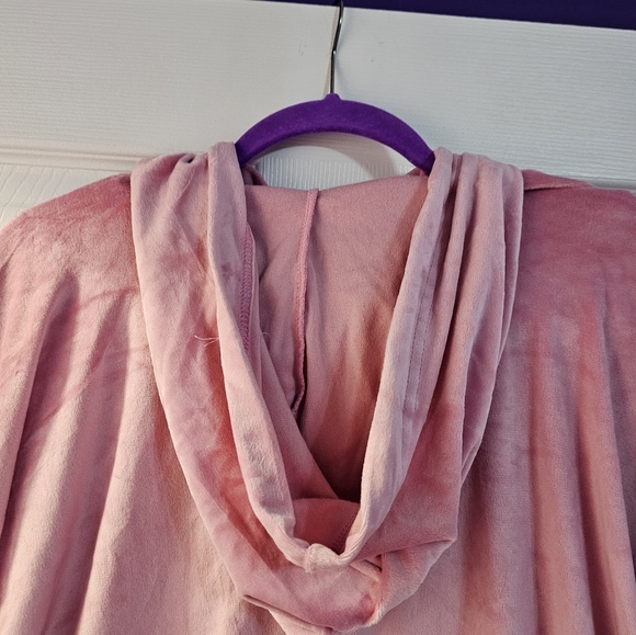 Pink Velour Juicy Couture Lounge Set - Picture 5 of 9